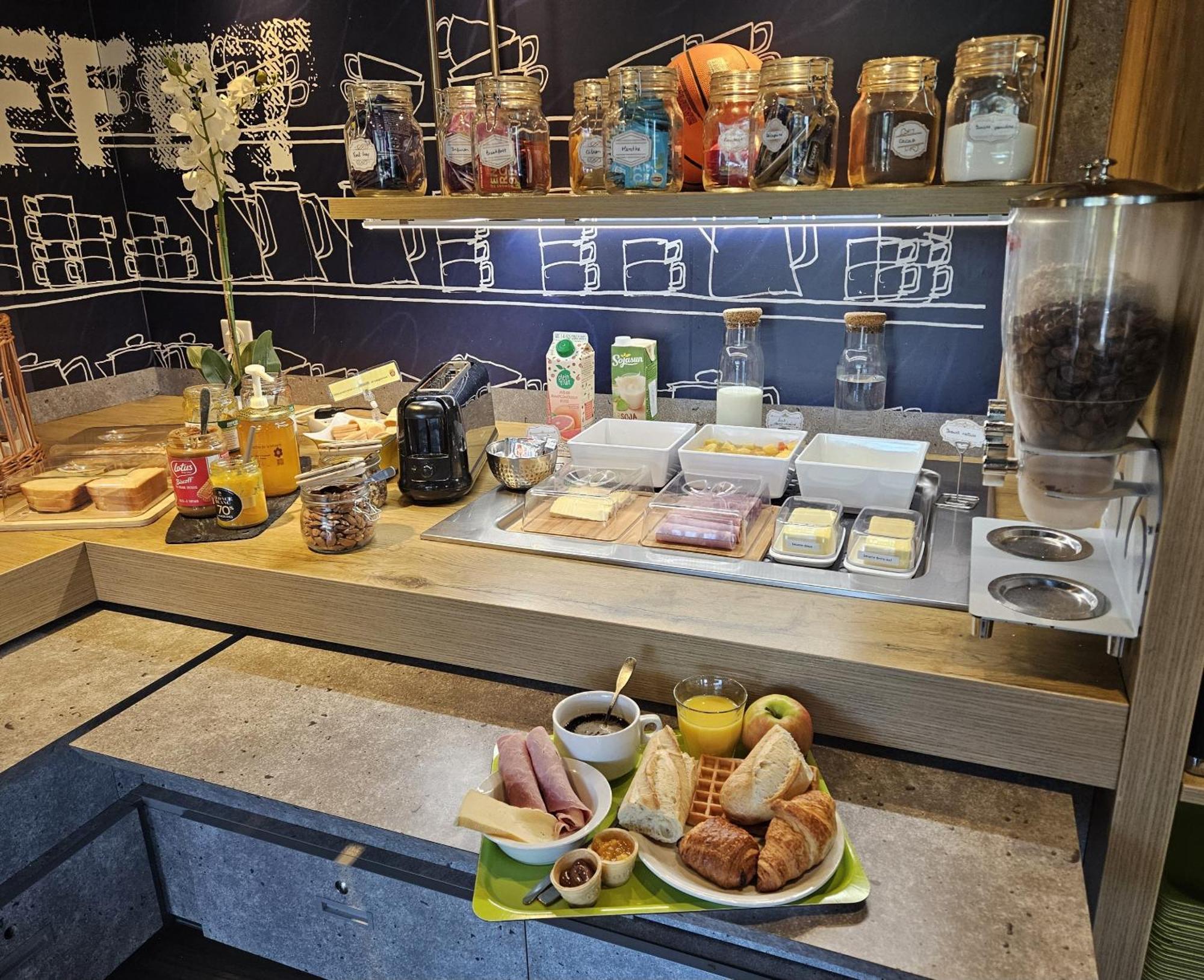 Ibis Budget Clermont Ferrand Sud Aubière Dış mekan fotoğraf